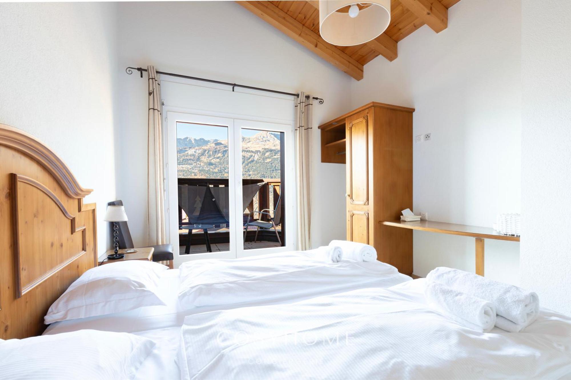 Chalet Des Alpes - Sunset View - كرانز مونتانا المظهر الخارجي الصورة