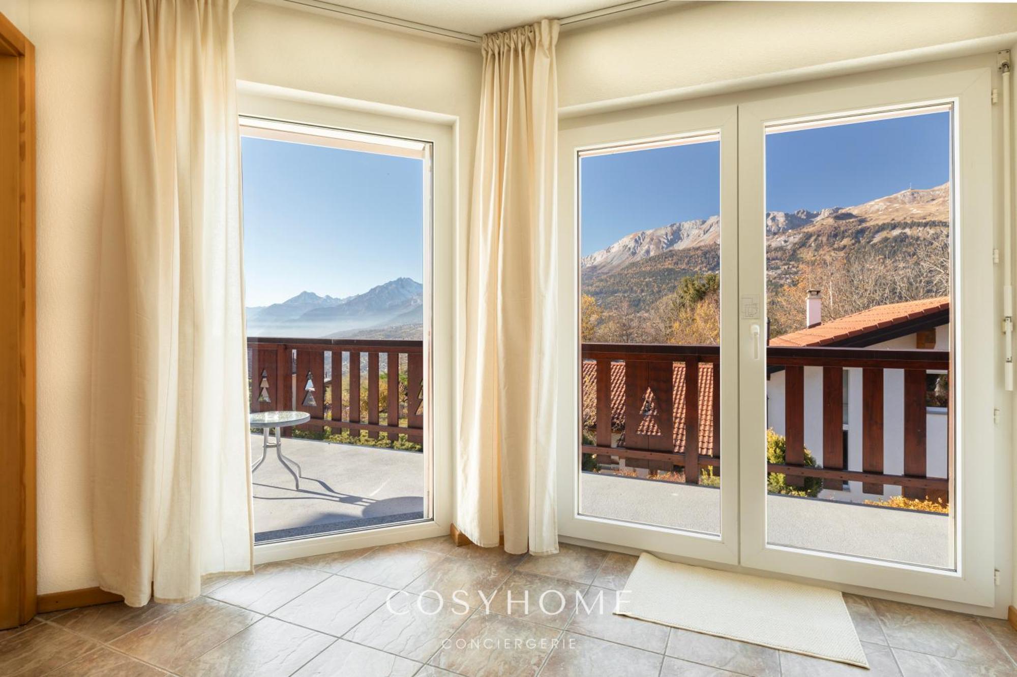 Chalet Des Alpes - Sunset View - كرانز مونتانا المظهر الخارجي الصورة